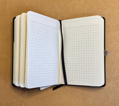 letiz notebook squared pages
